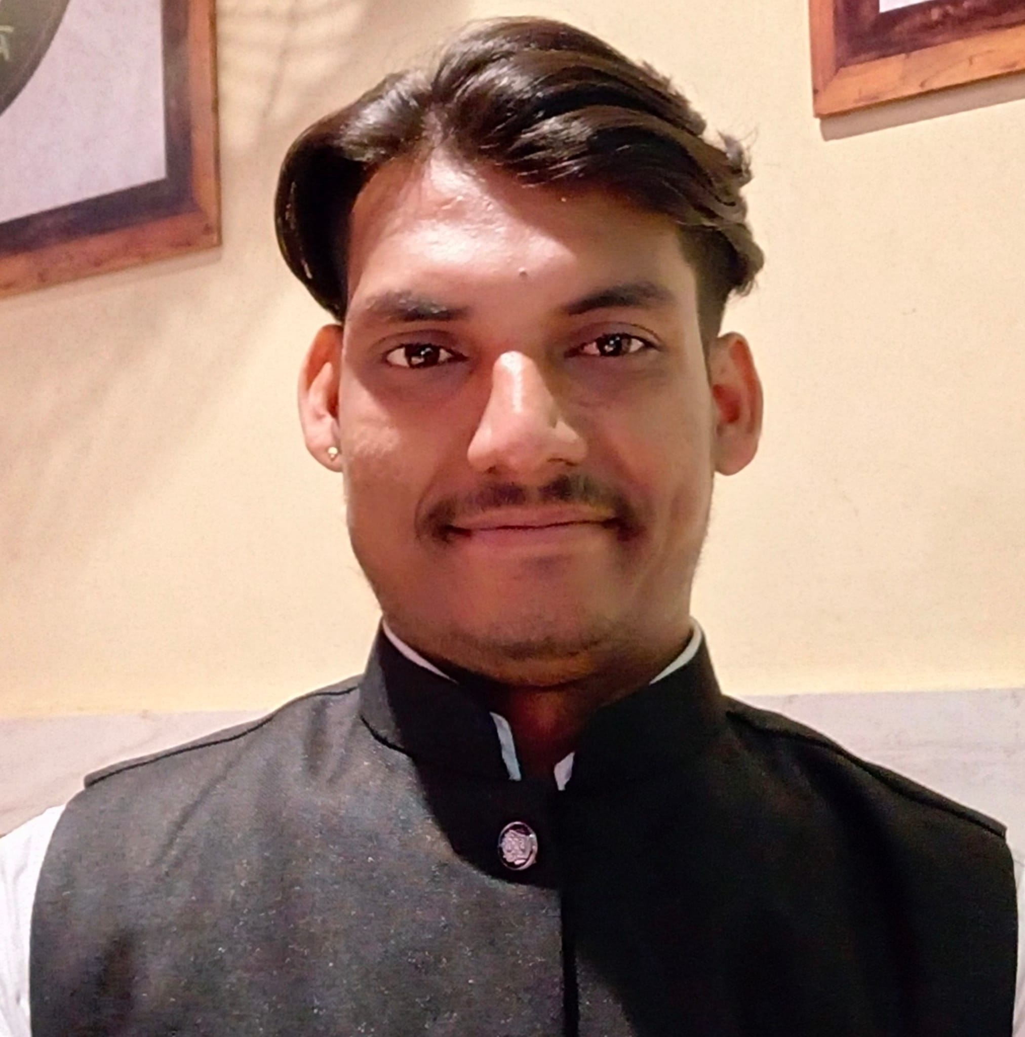 Samar Singh (Sudeep)